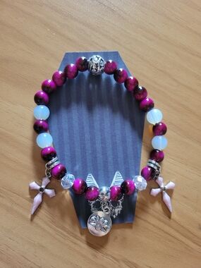 💐NEW💐 Pink Tigers Eye  And Opal Beaded Cross Charm Bracelet